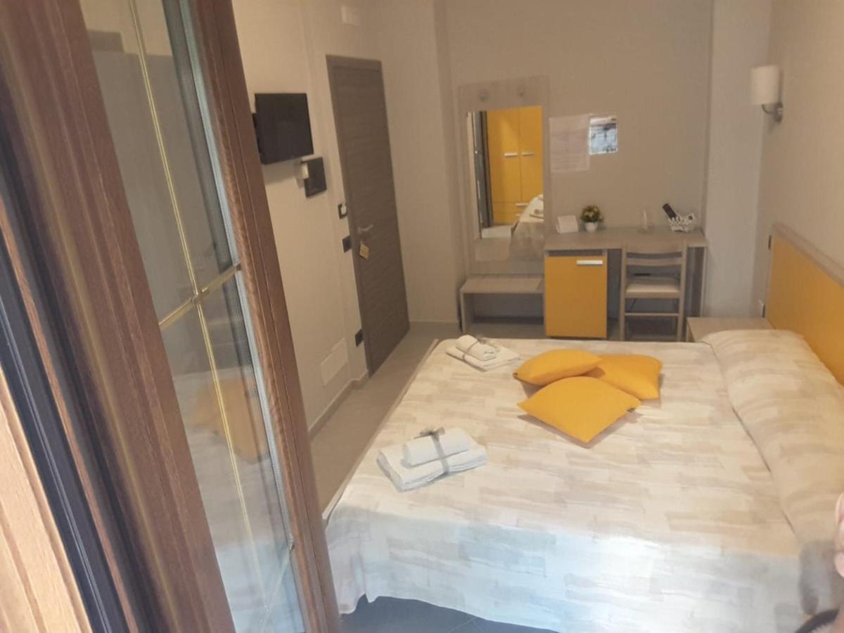 Affittacamere Borgata Marina Roseto Capo Spulico Luaran gambar